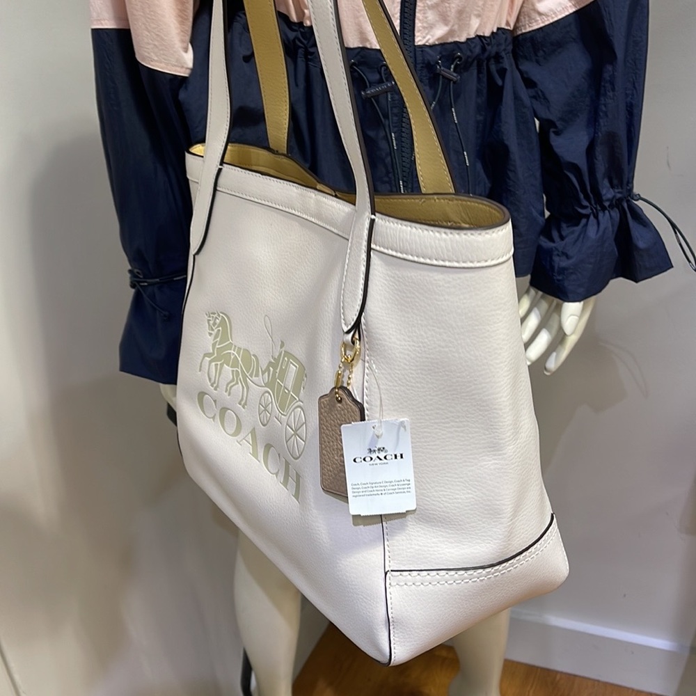 Coach HORSE AND CARRIAGE TOTE WITH HORSE AND CARRIAGE - Picture 10 of 16